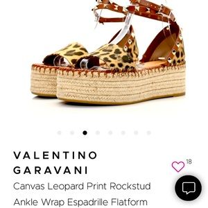 Valentino Canvas Rockstud Flatform. Women’s Sz 40. Great used condition.